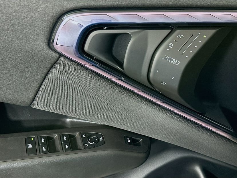 2025 BMW X3 - Image 17
