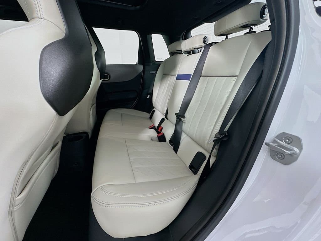 2026 MINI COOPER - Image 18