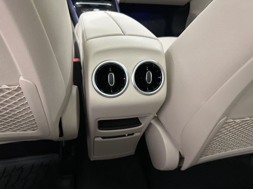 2026 MERCEDES-BENZ GLA - Image 24