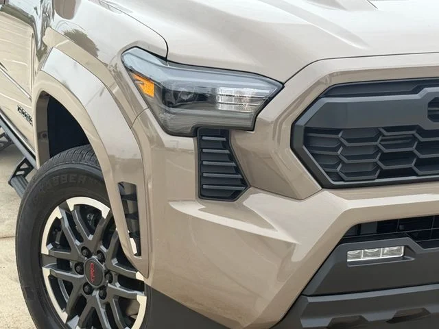 2026 Toyota Tacoma - Image 3