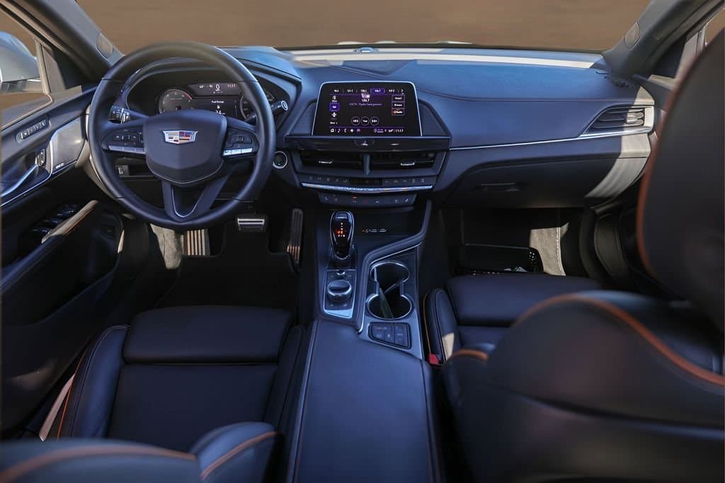 2025 Cadillac CT4 - Image 26