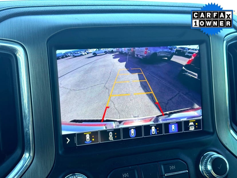 2022 GMC Sierra 2500HD - Image 32