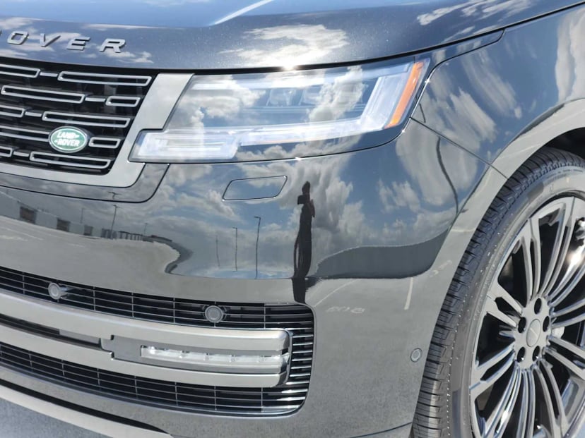 2026 LAND ROVER Range Rover - Image 8