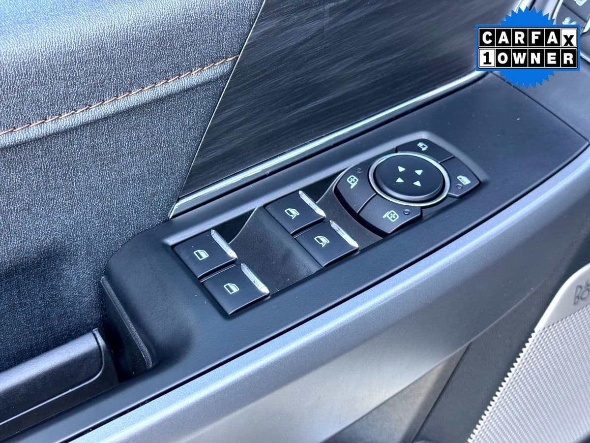 2025 Ford F-150 - Image 17