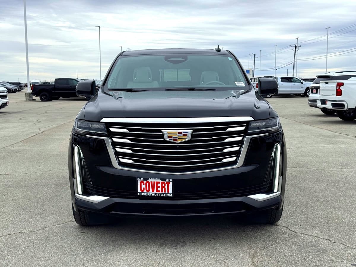 2021 Cadillac Escalade - Image 3