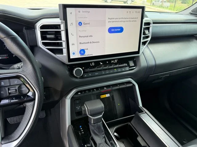 2024 Toyota Tundra - Image 17