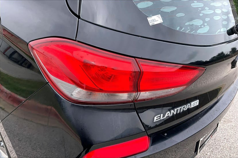 2018 Hyundai Elantra GT - Image 28