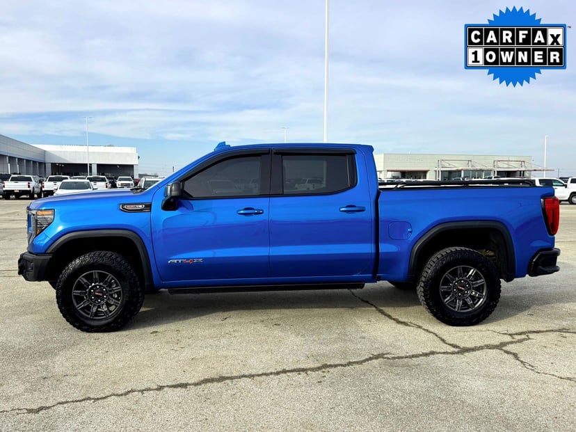 2024 GMC Sierra 1500 - Image 12