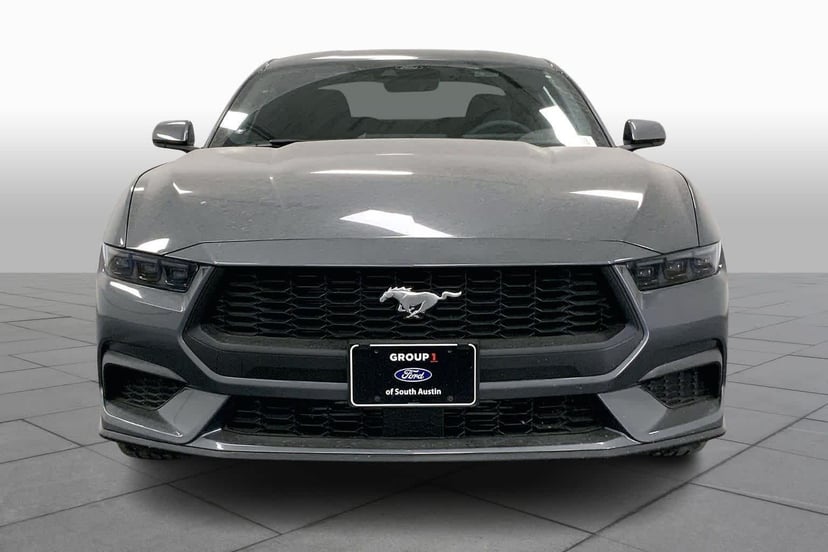 2026 Ford Mustang - Image 3