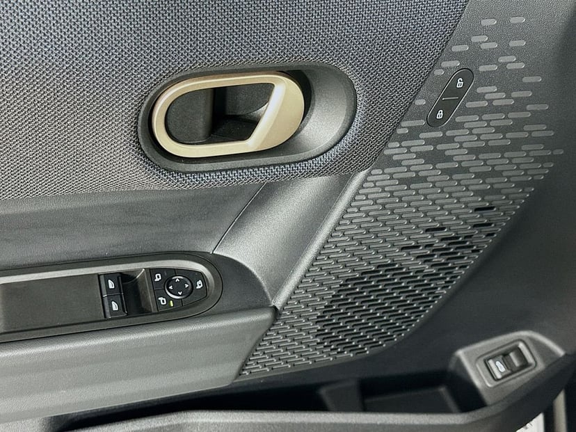 2025 MINI Cooper S - Image 18