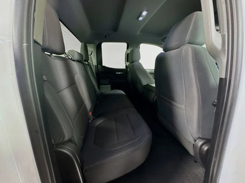 2019 Chevrolet Silverado 1500 - Image 31