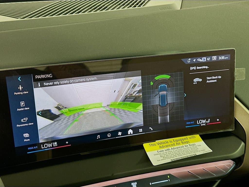 2025 BMW X3 - Image 13