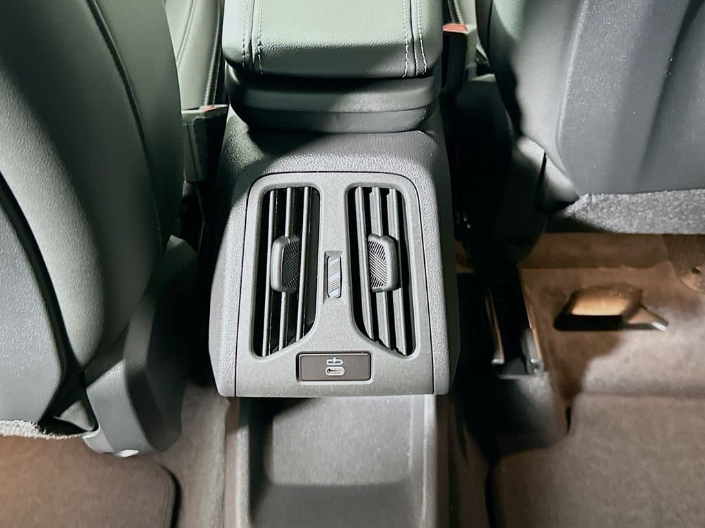 2026 BMW X1 - Image 17