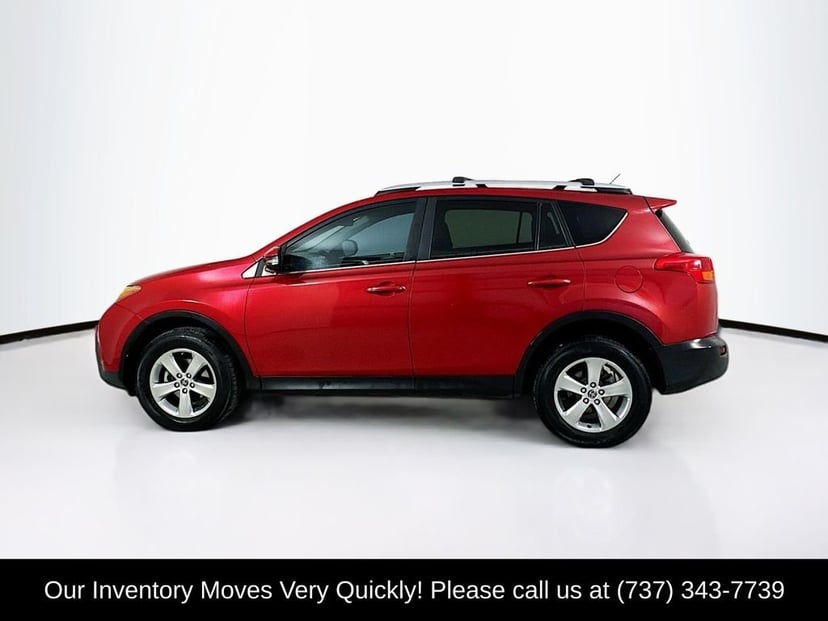 2015 Toyota RAV4 - Image 4