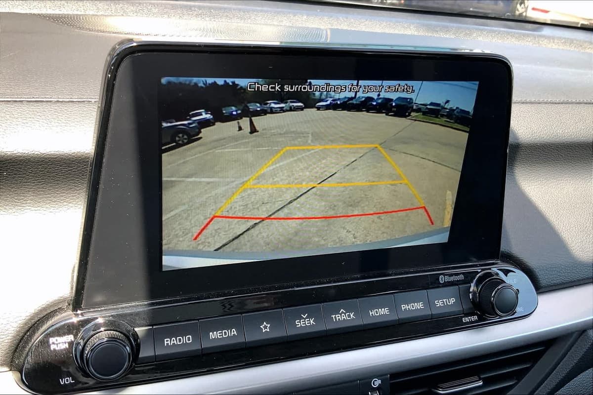 2020 Kia Forte - Image 26