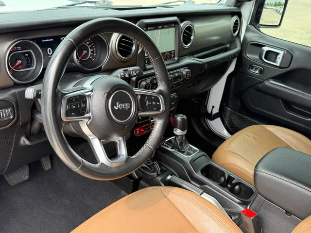 2020 Jeep Wrangler - Image 11