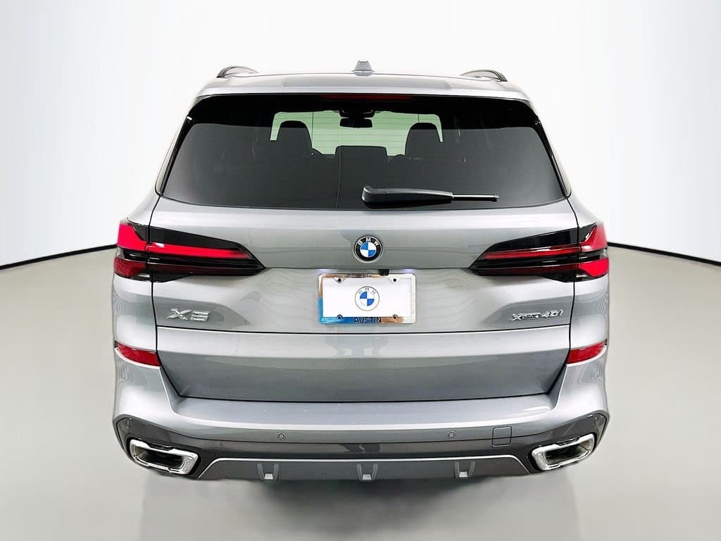 2026 BMW X5 - Image 6