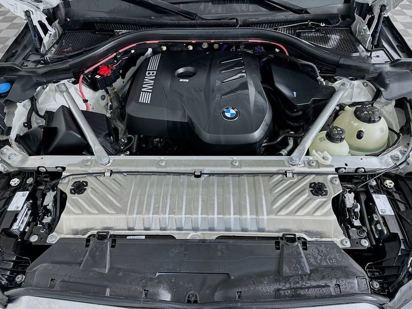 2025 BMW X3 - Image 29