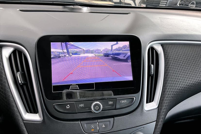 2024 Chevrolet Malibu - Image 26