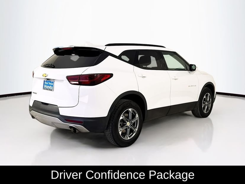2023 Chevrolet Blazer - Image 7