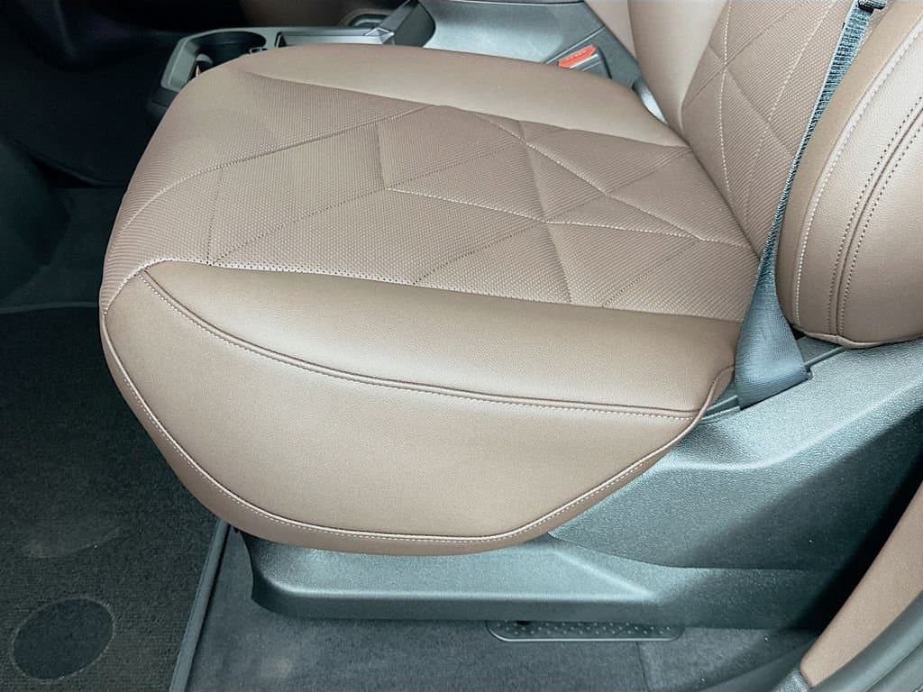 2026 BMW iX - Image 21