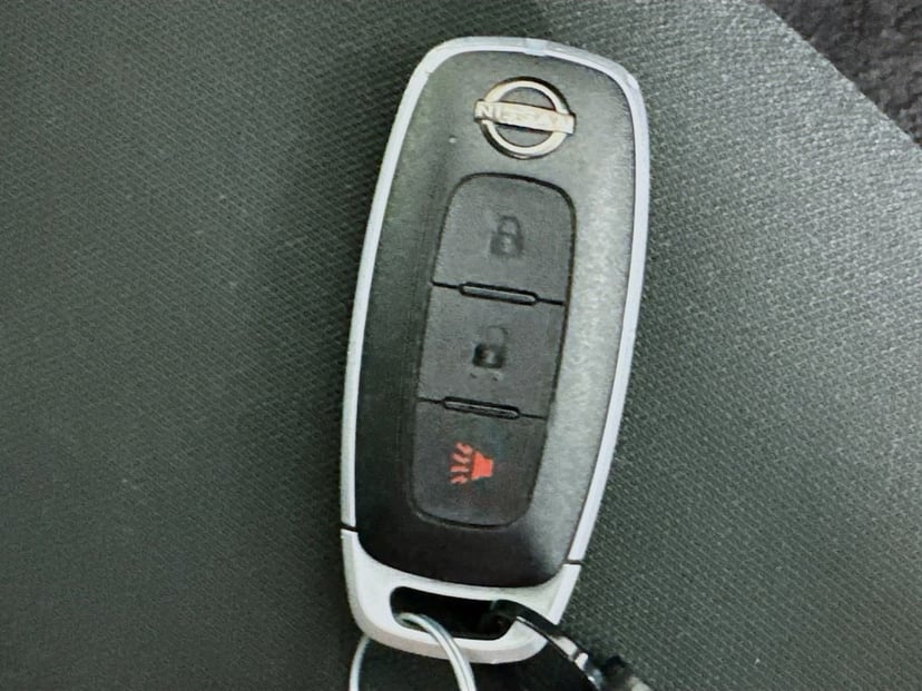 2024 Nissan Rogue - Image 36