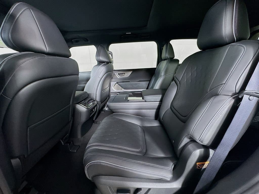 2026 INFINITI QX80 - Image 30