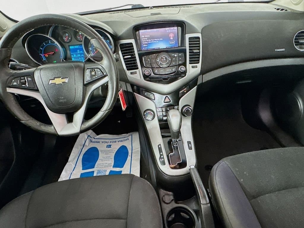 2014 CHEVROLET Cruze - Image 28