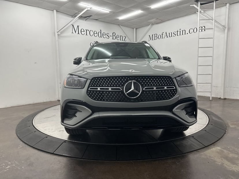 2026 Mercedes-Benz GLE - Image 2