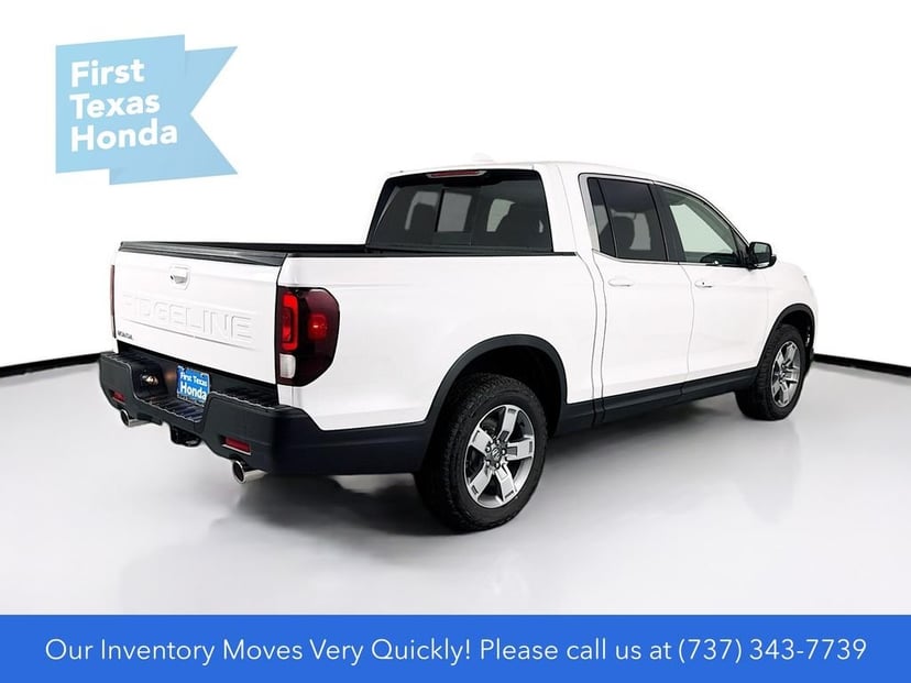 2026 Honda Ridgeline - Image 8