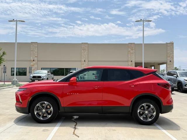2025 Chevrolet Blazer - Image 7