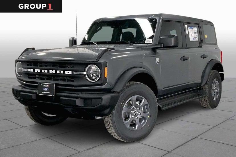 2026 Ford Bronco - Image 1