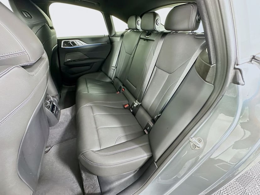 2026 BMW i4 - Image 17