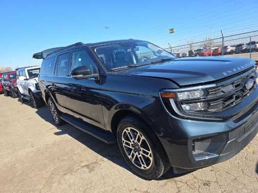 2025 Ford Expedition Max - Image 2