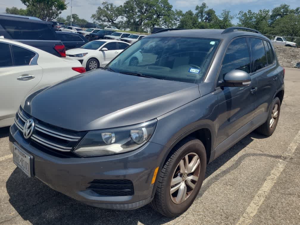 2016 Volkswagen Tiguan - Image 3