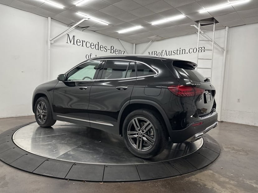 2026 Mercedes-Benz GLA - Image 5