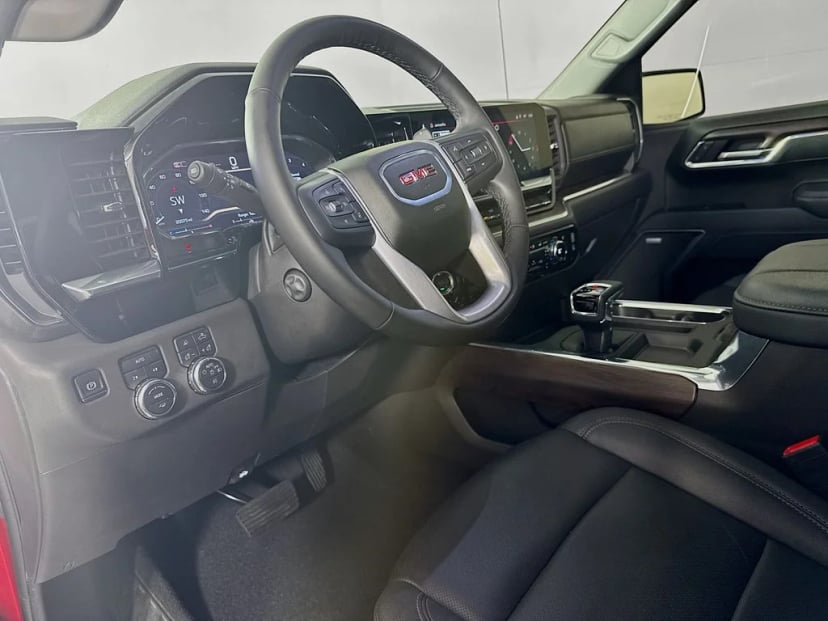 2025 GMC Sierra 1500 - Image 10