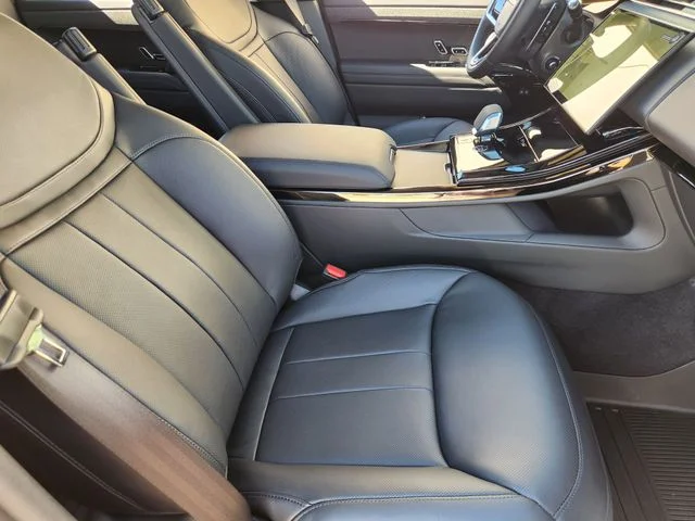 2026 Land Rover Range Rover Sport - Image 10