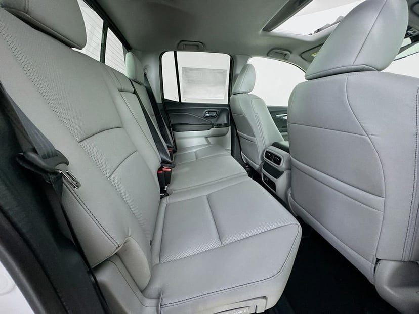 2026 Honda Ridgeline - Image 38