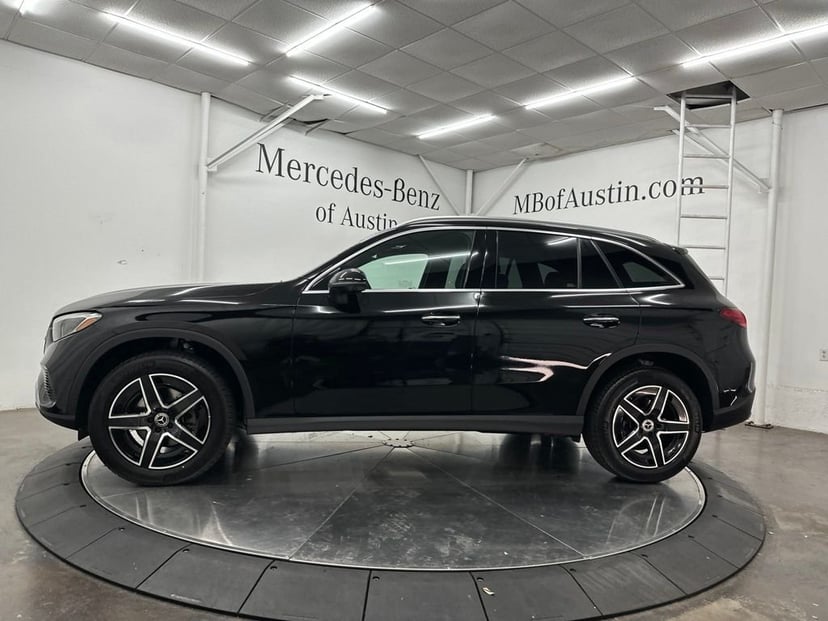 2026 Mercedes-Benz GLC - Image 1