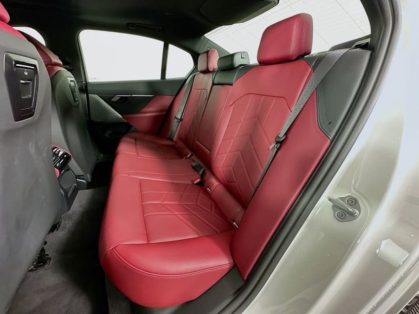 2025 BMW 5 Series - Image 25