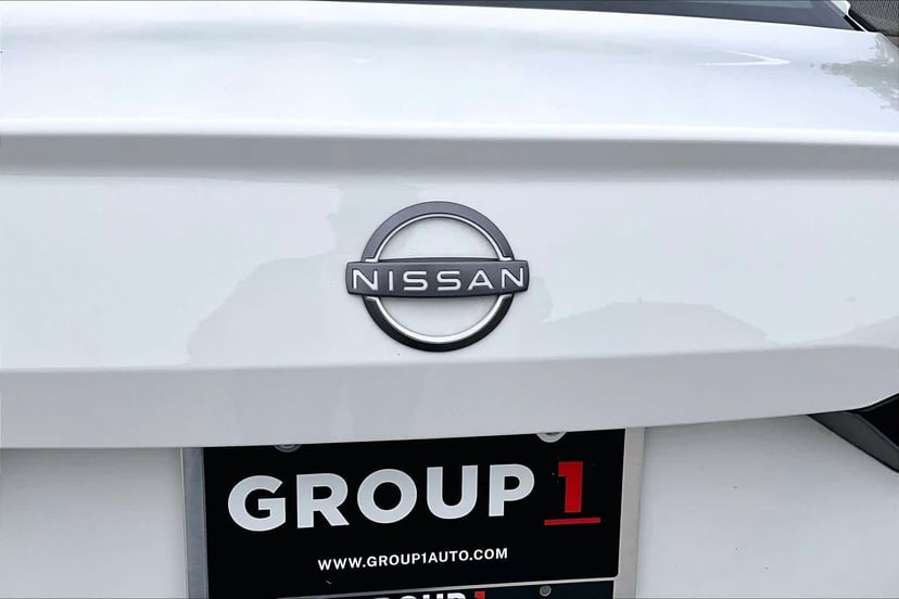2025 Nissan Altima - Image 30