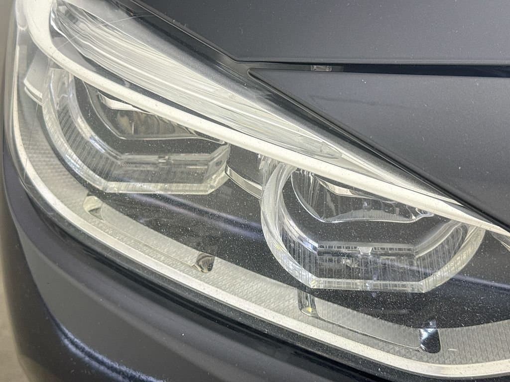 2017 BMW 3 - Image 38