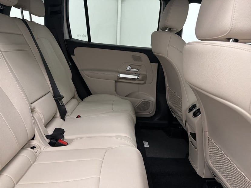 2026 Mercedes-Benz GLB - Image 26