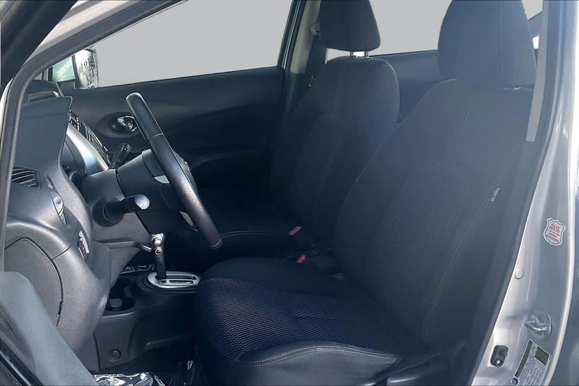 2017 Nissan Versa Note - Image 8