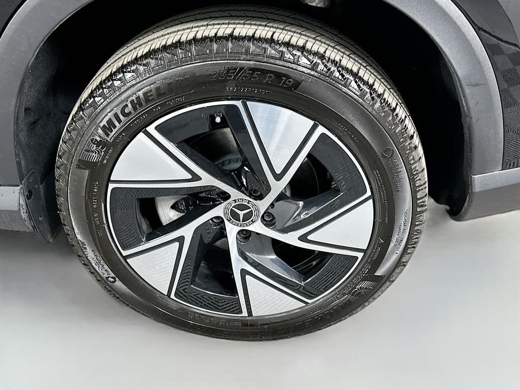 2024 Mercedes-Benz GLC - Image 31