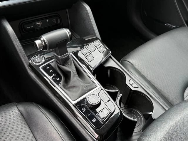 2023 Kia Sportage - Image 20