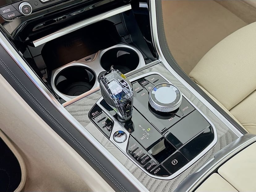2026 BMW 8 Series - Image 15