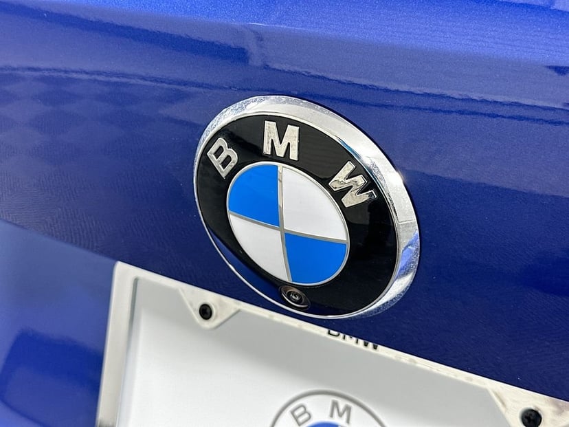 2026 BMW i4 - Image 22