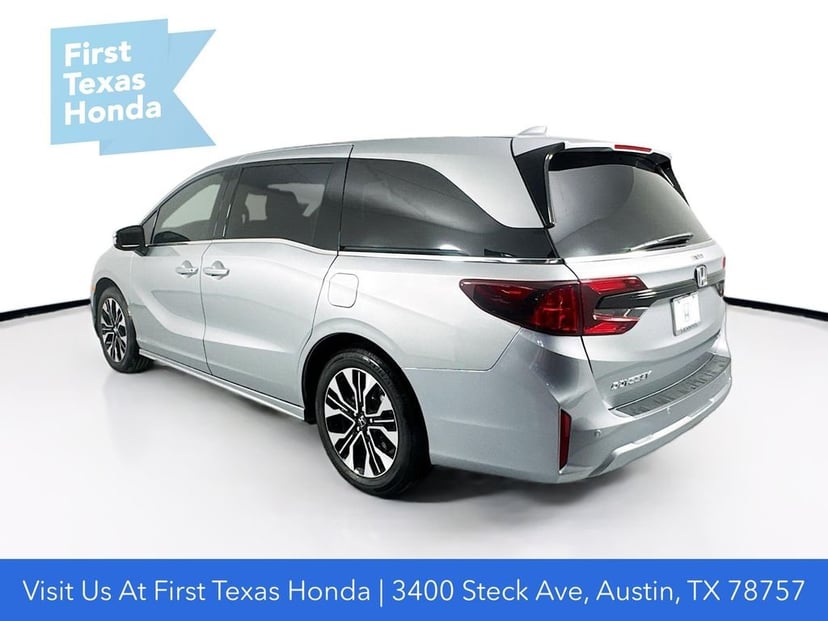 2026 Honda Odyssey - Image 6